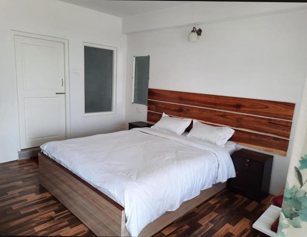 קלימפונג Aaravi Garden Homestay מראה חיצוני תמונה